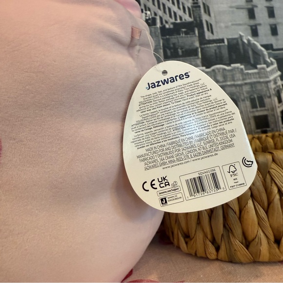 NWT Squishmallows Reshma Cow Valentine Plush 12 Inch - Picture 4 of 7